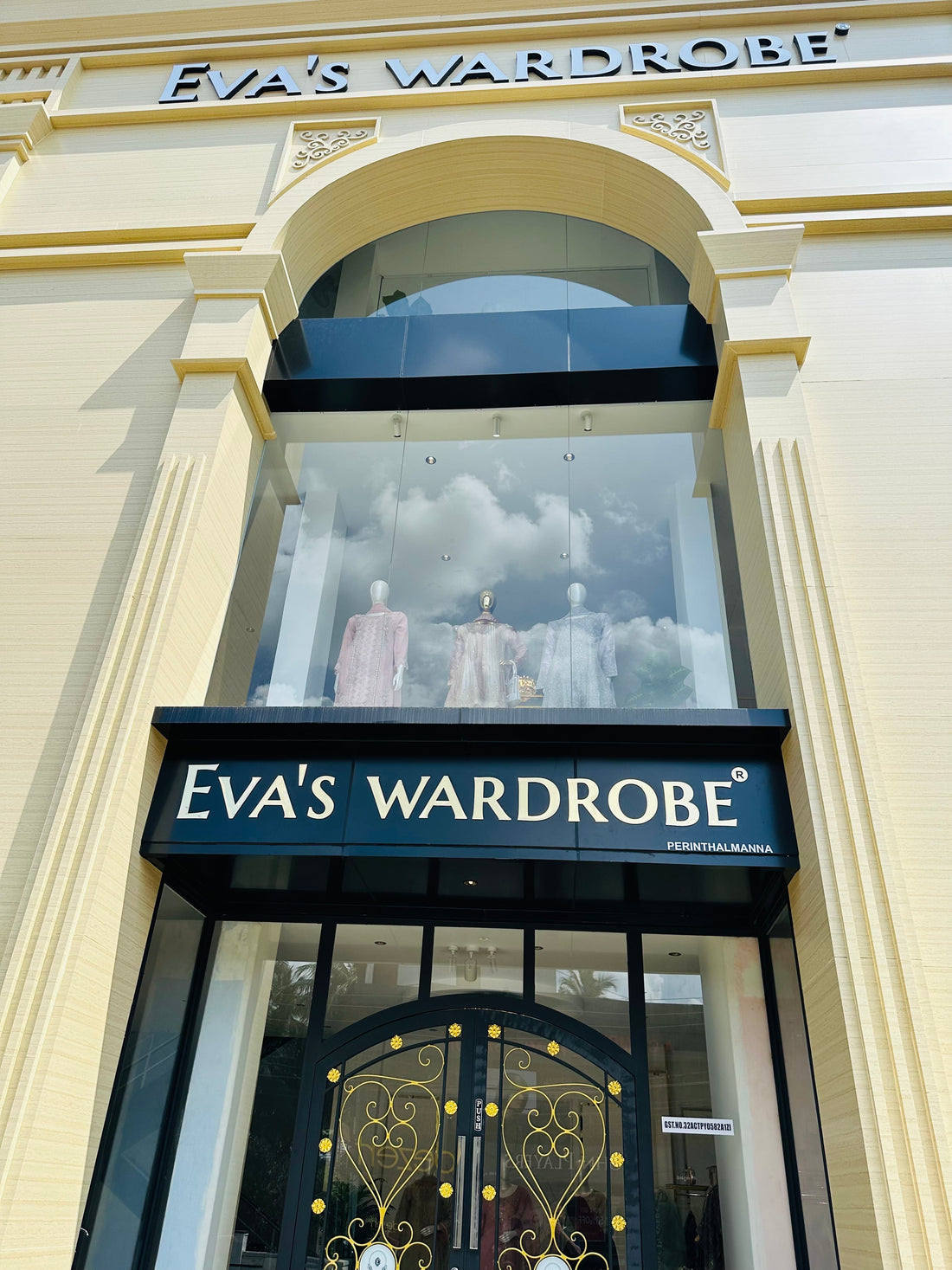 Evas Wardrobe's New Showroom is Now Open in Perinthalmanna!