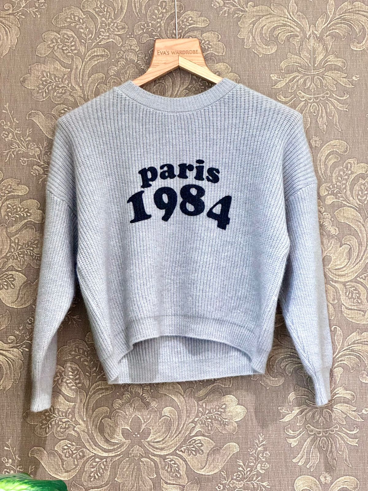 The Vintage-Inspired 'Paris' Pullover in Heather Grey 1459