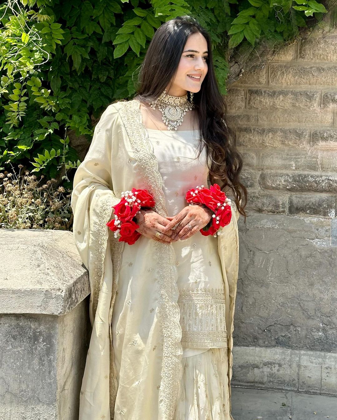 Evas Exclusive Designer Suit 182