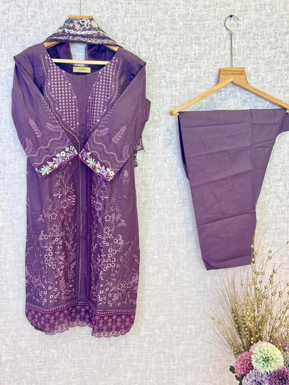 Dusk Mulberry Schiffli Ensemble 1823