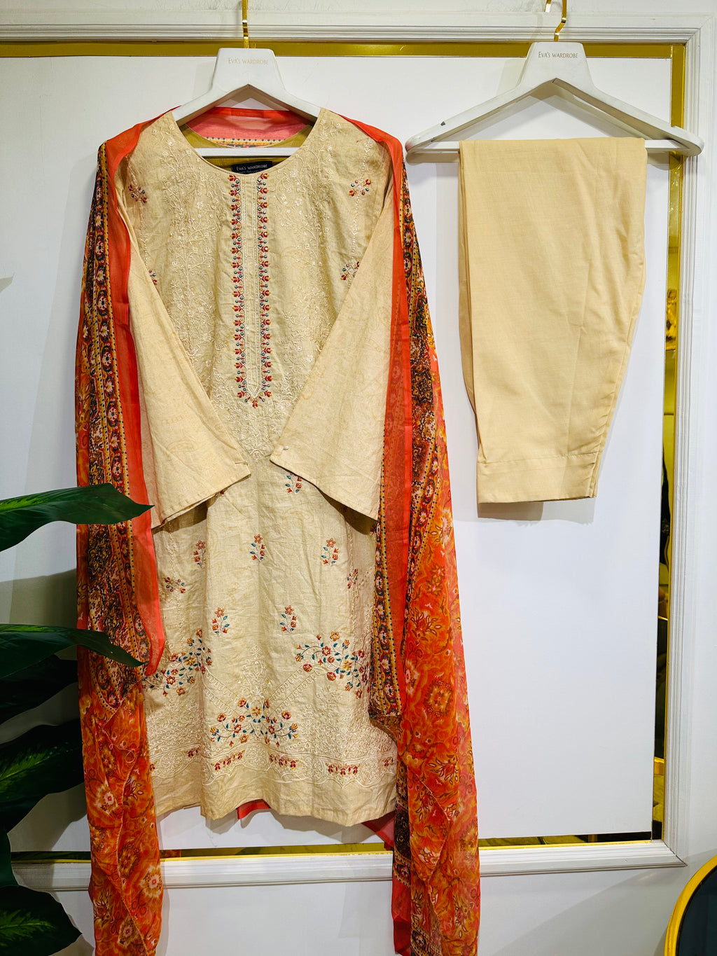 EVAS SAHNAZ SELF EMBROIDERED COLLECTIONS 11199