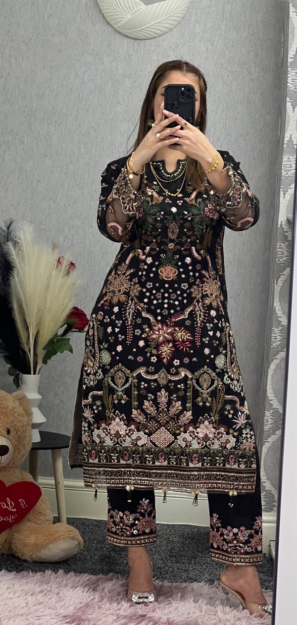 women's clothing store