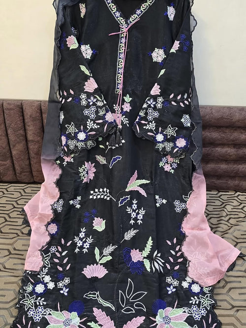 Aafreen aura