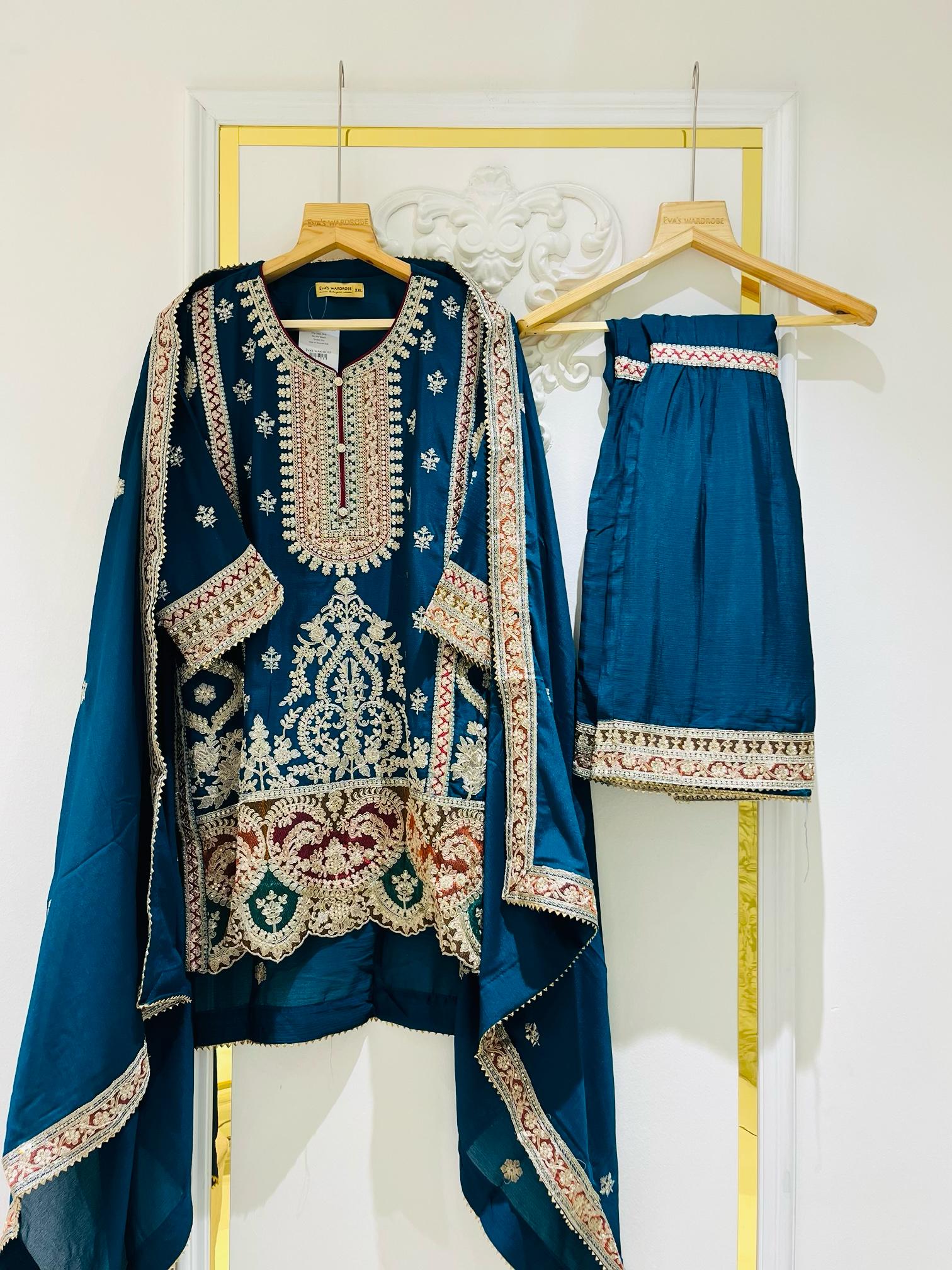 Women's Clothing Store