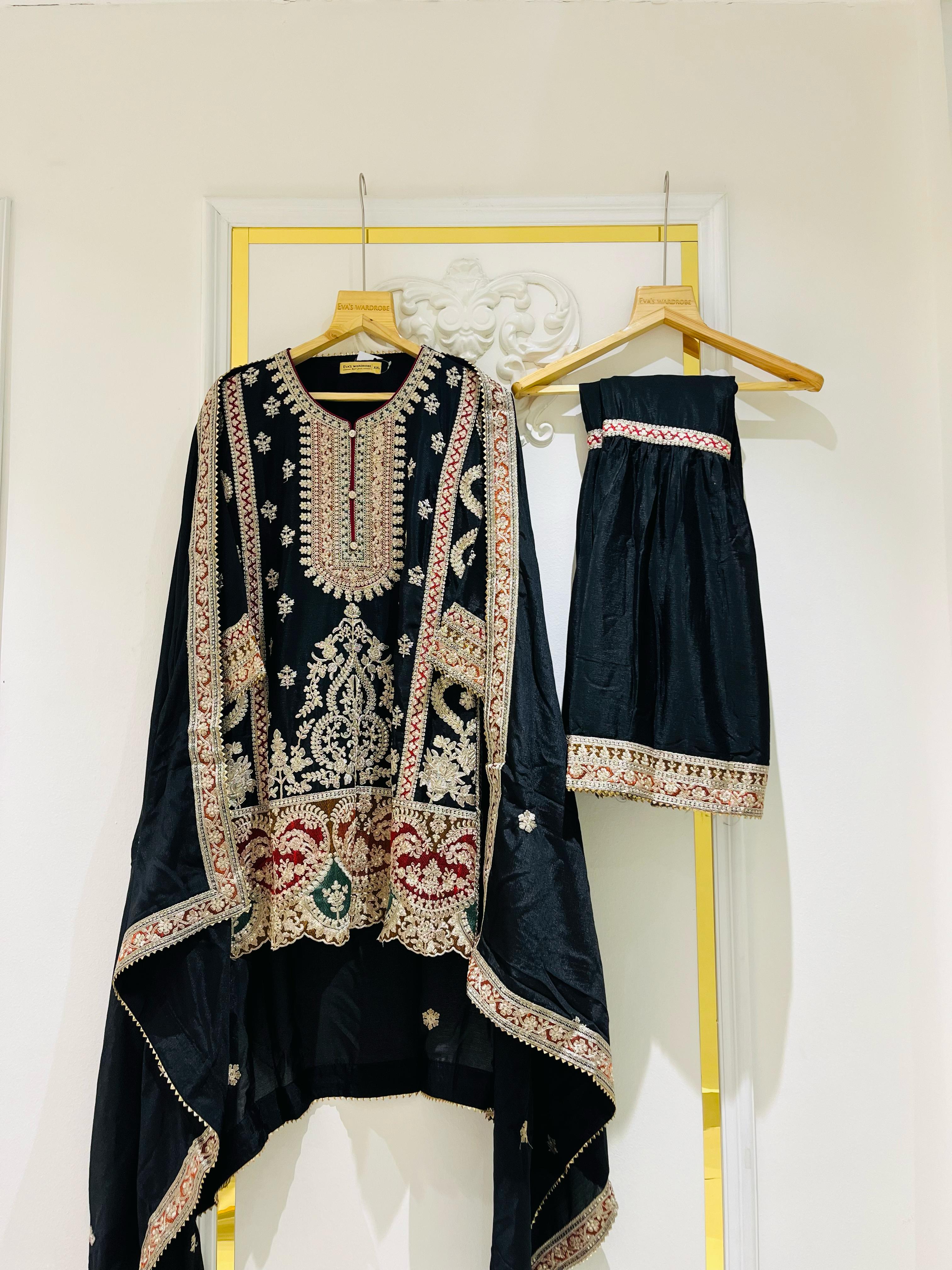 Women's Clothing Store