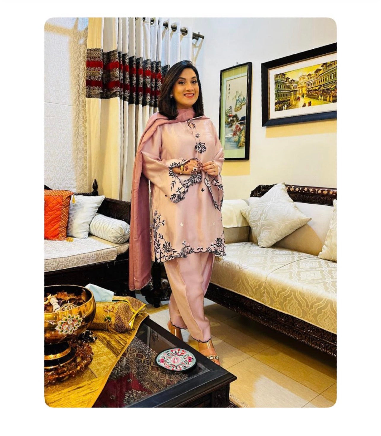 Zarin Eid pret