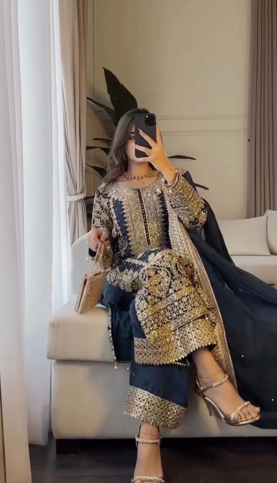 Evas Pakistani inspired suit-20502