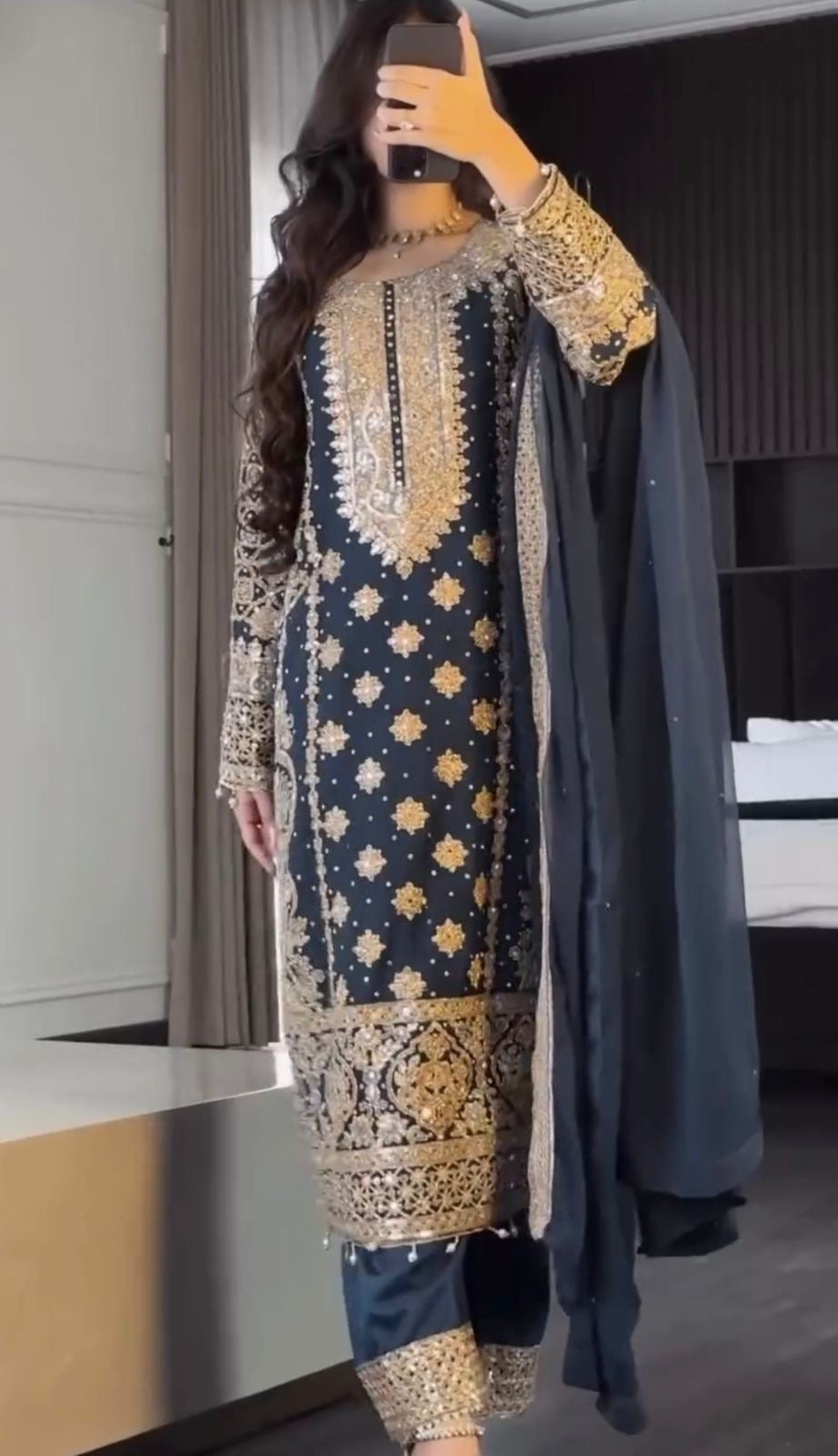 Evas Pakistani inspired suit-20502