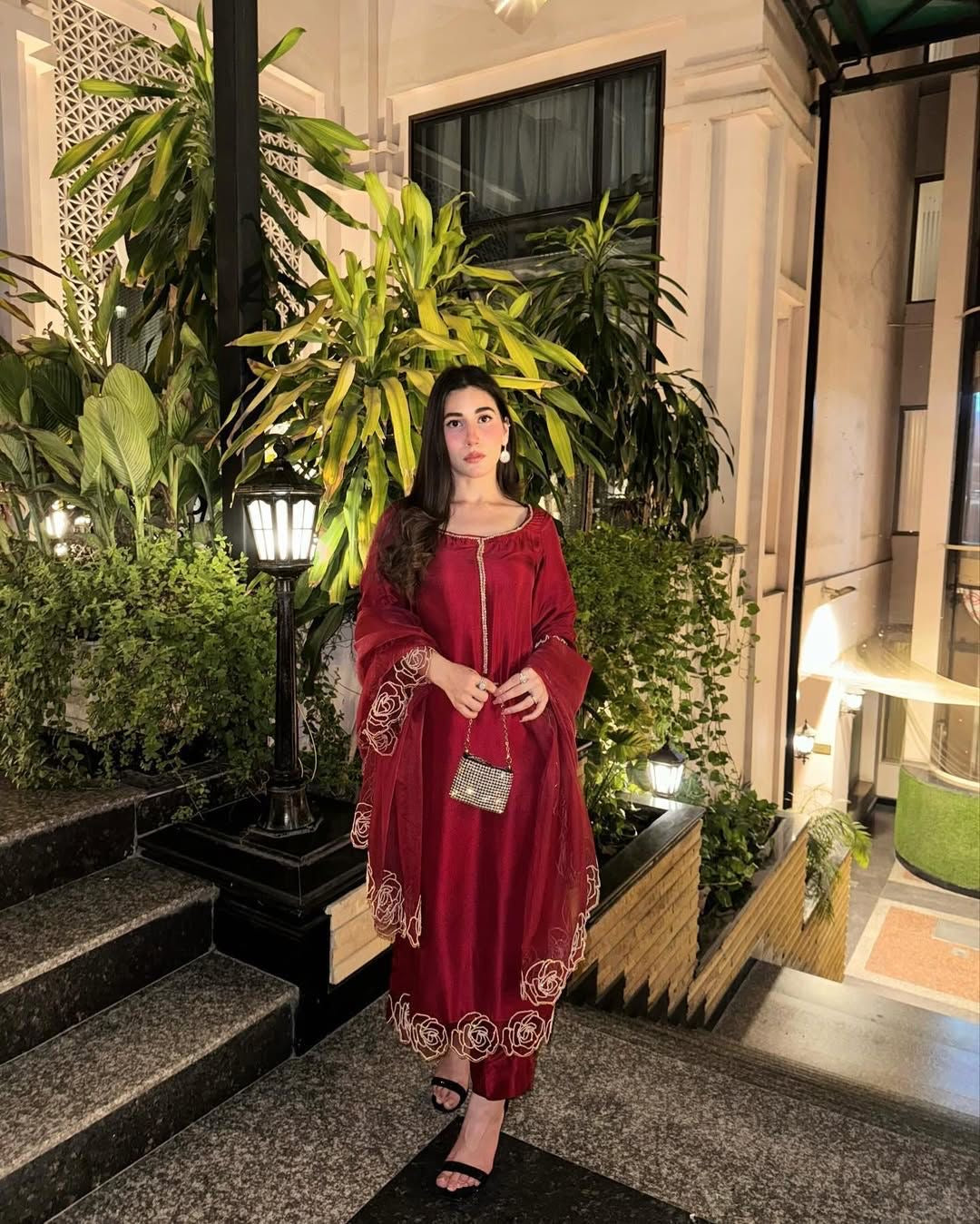 Evas Premium Attire 321001