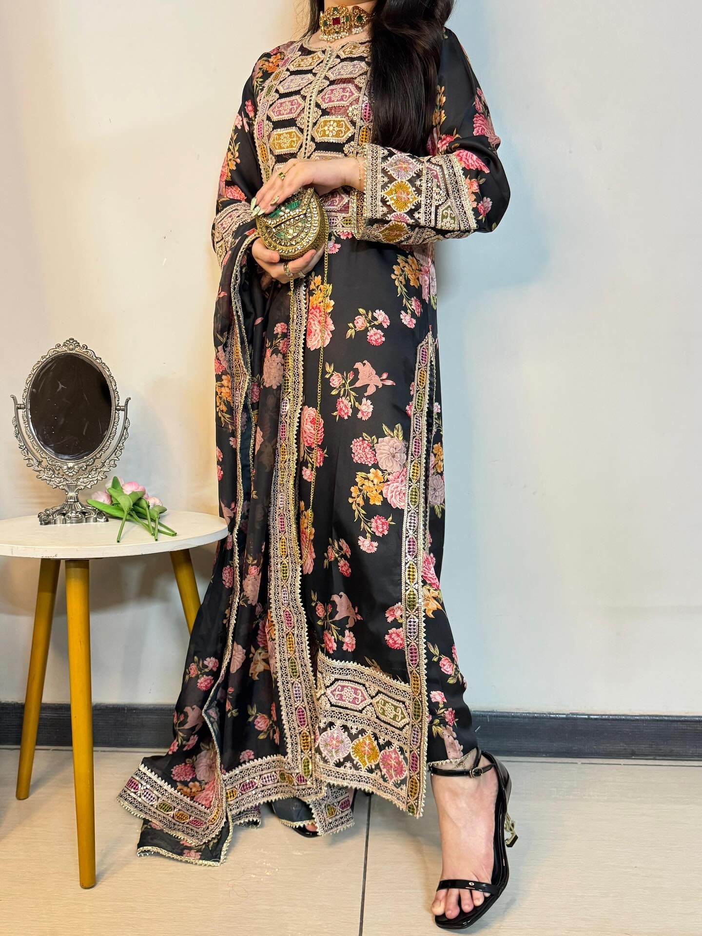 Women's Clothing Store