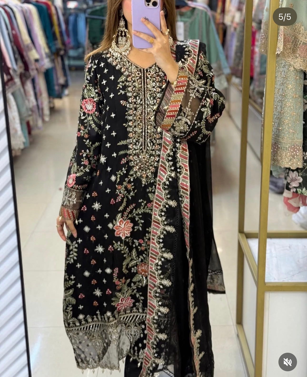 Women's Clothing Store