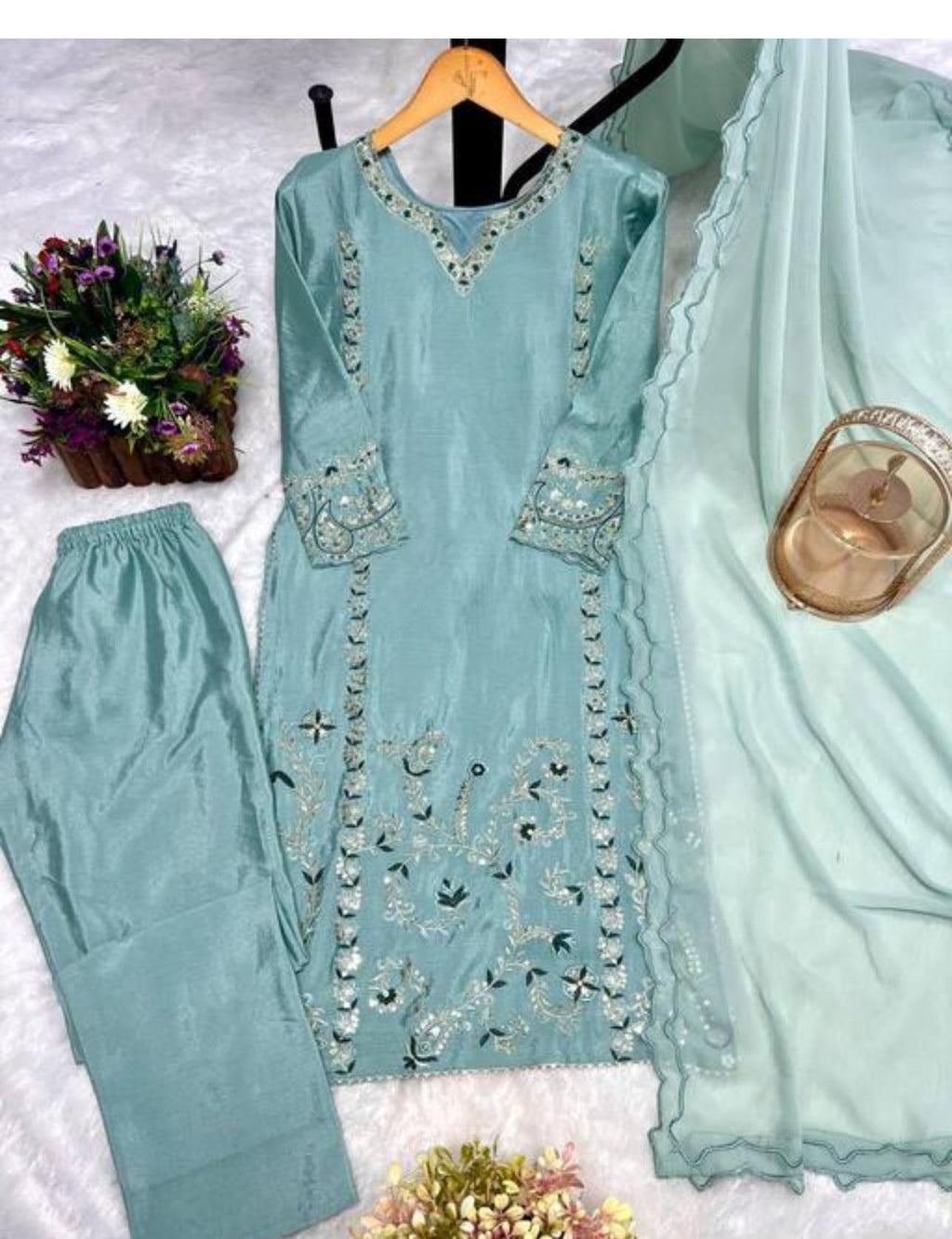Evas Pakistani inspired suit-20504