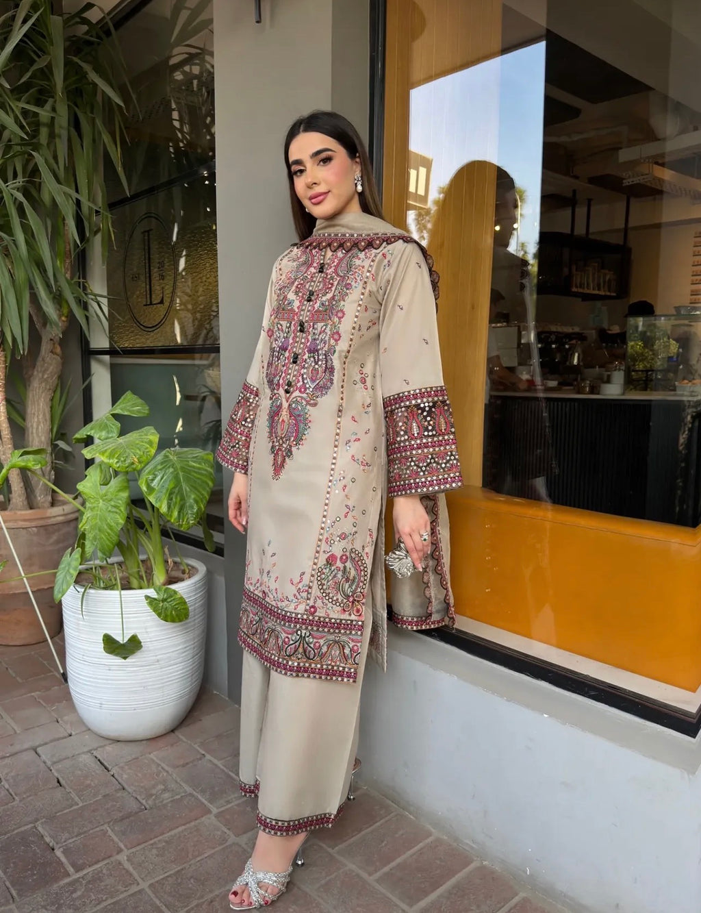 Noor-e-Azure