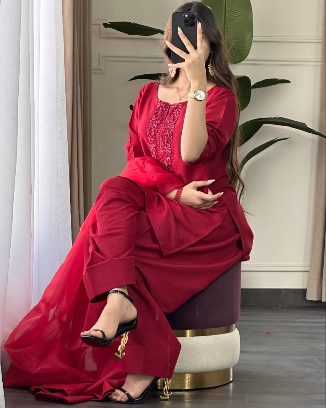 Women's Clothing Store