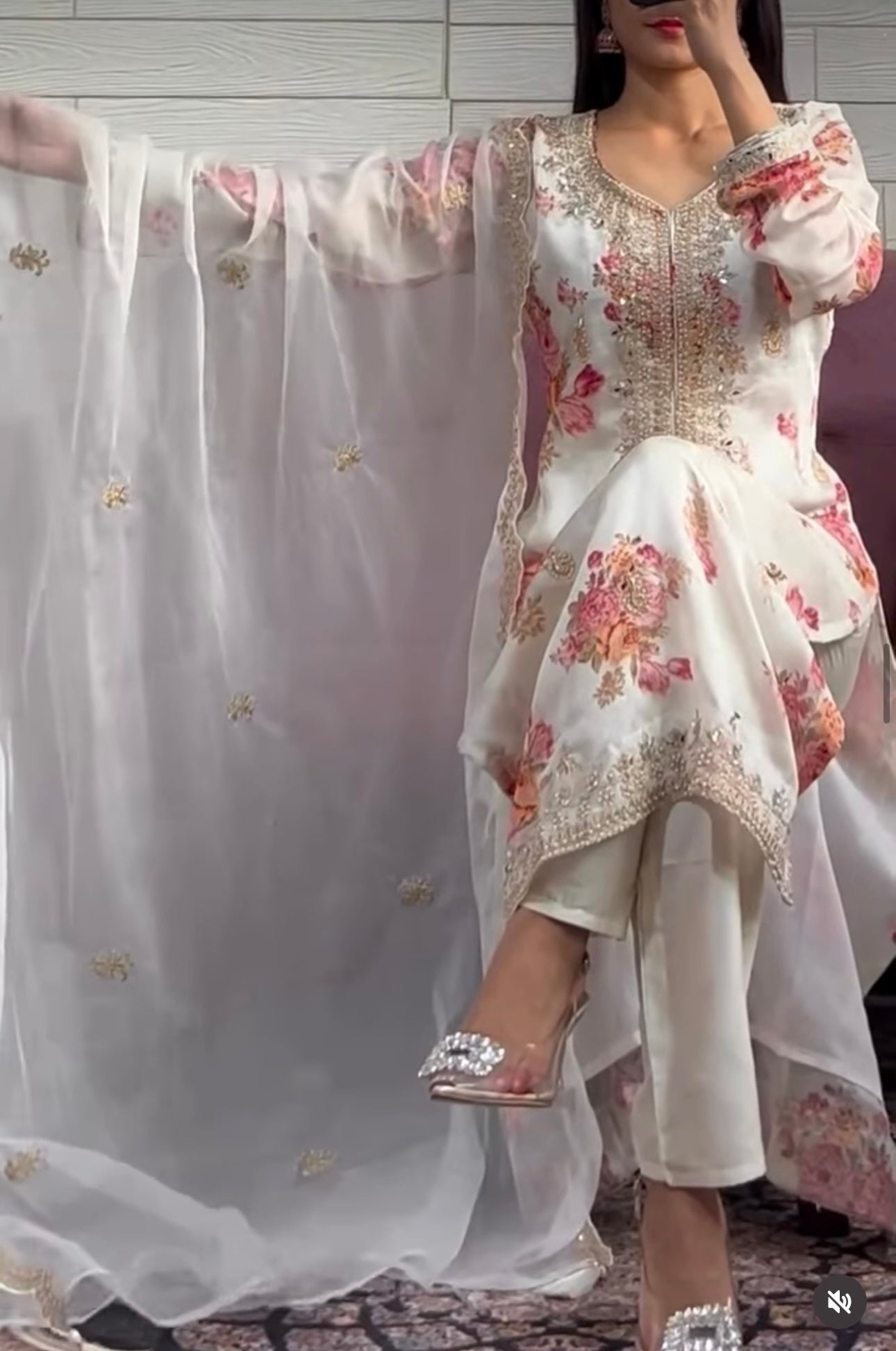 Eid Premium Kundan Organza 88500