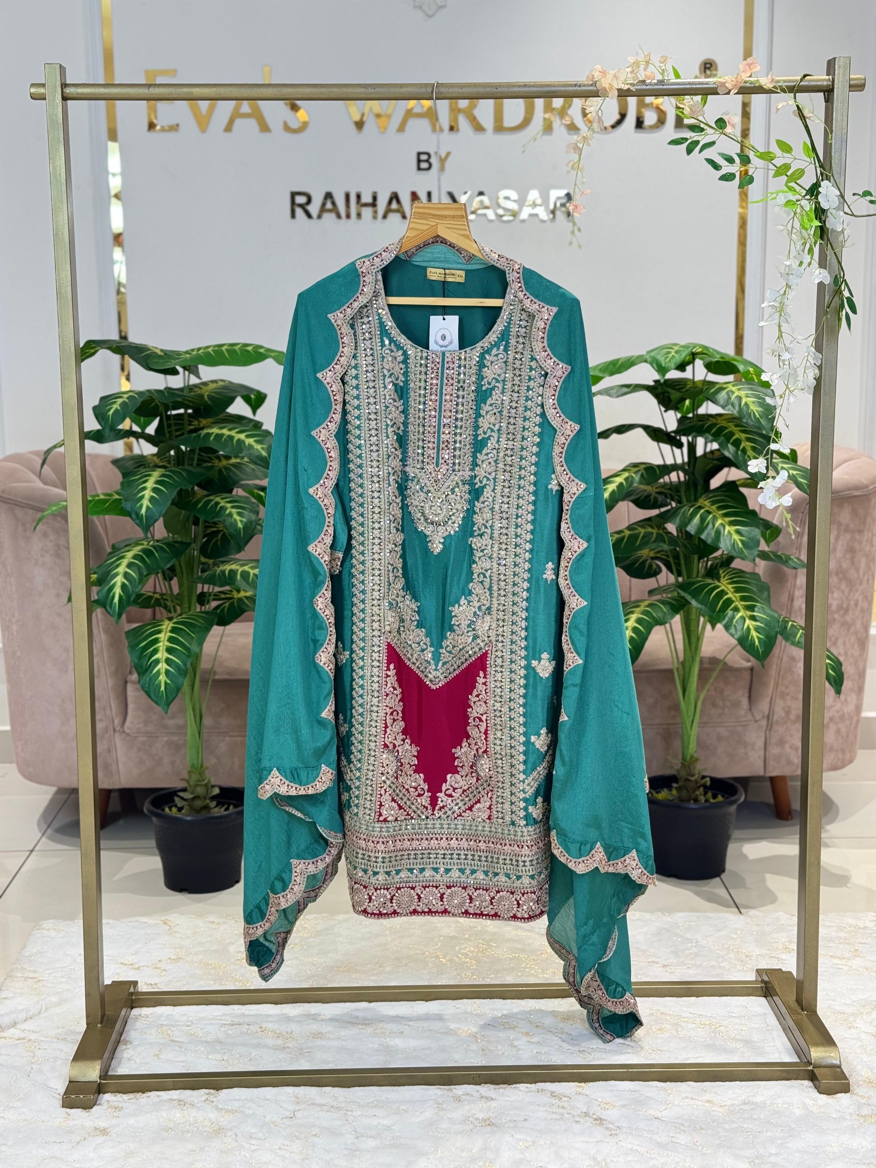 Luxury partywear EVAS-7421