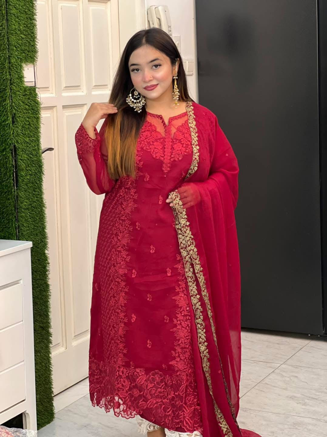 women's clothing store