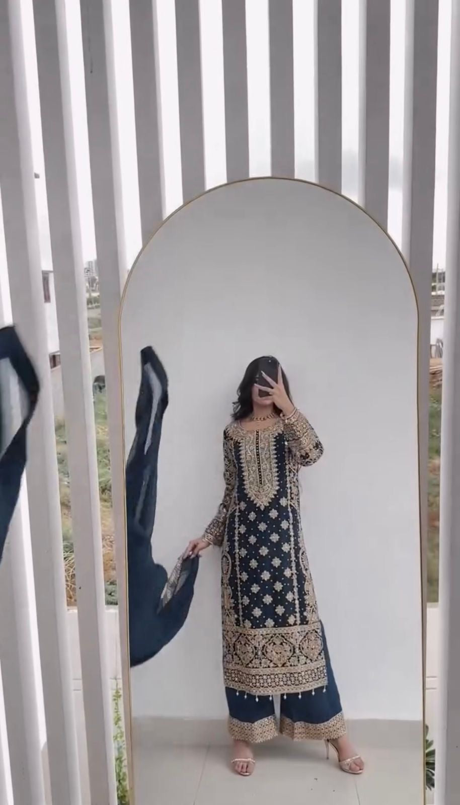 Evas Pakistani inspired suit-20502