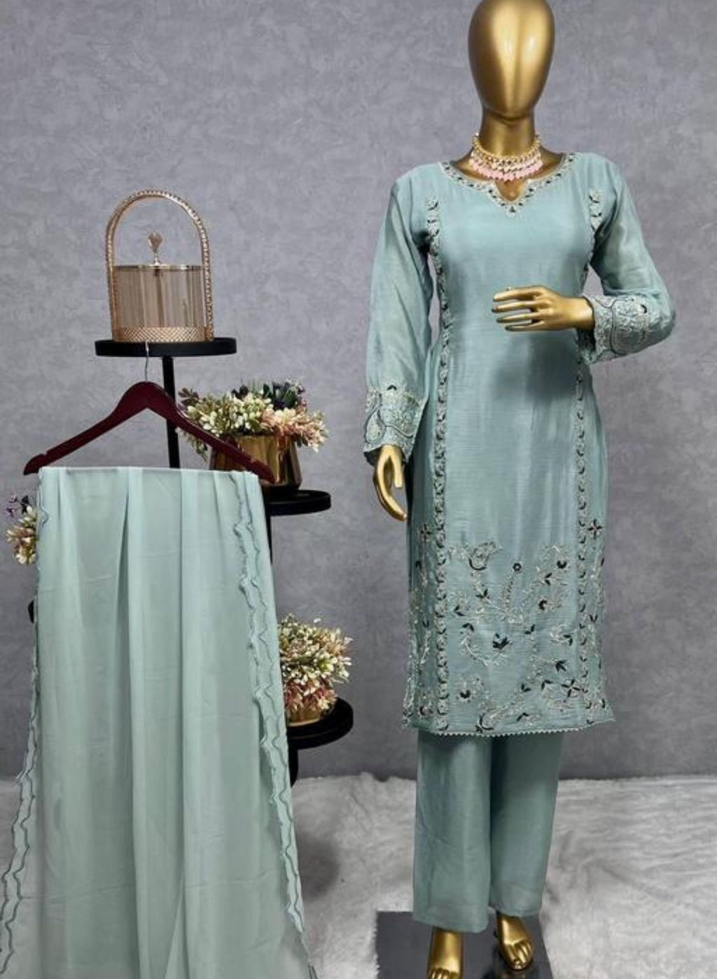 Evas Pakistani inspired suit-20504