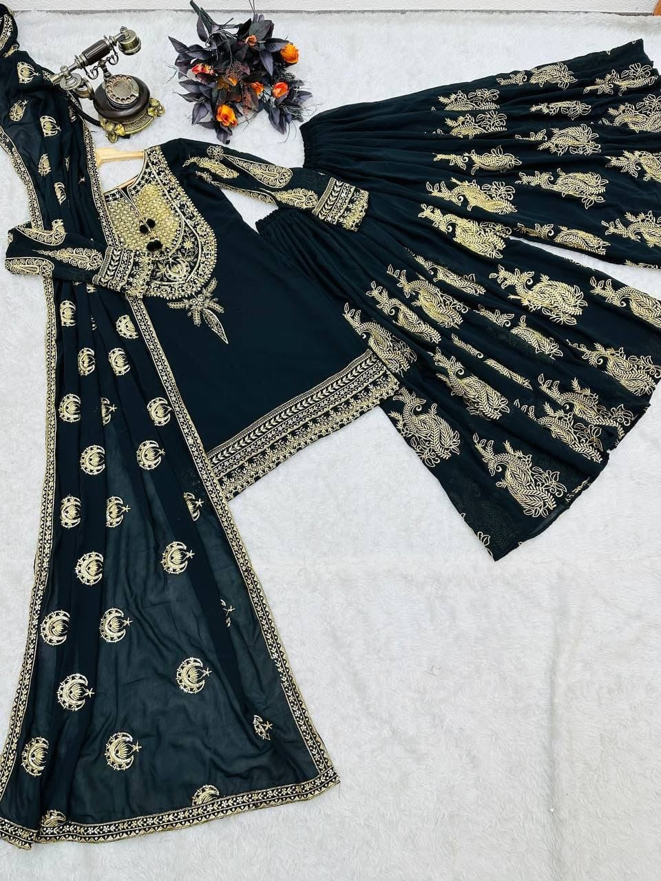 Evas Pakistani inspired suit-20506