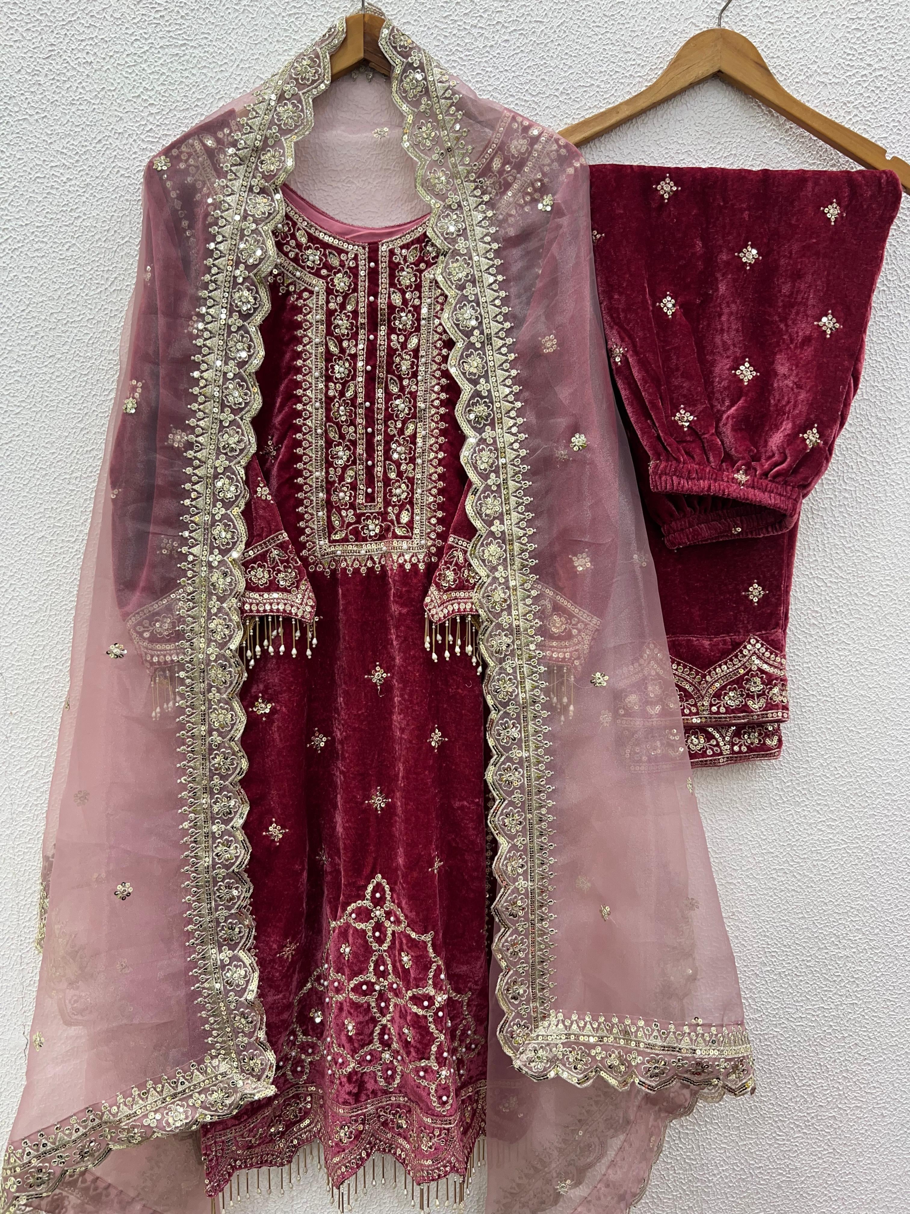 Evas Pakistani inspired suit-20525