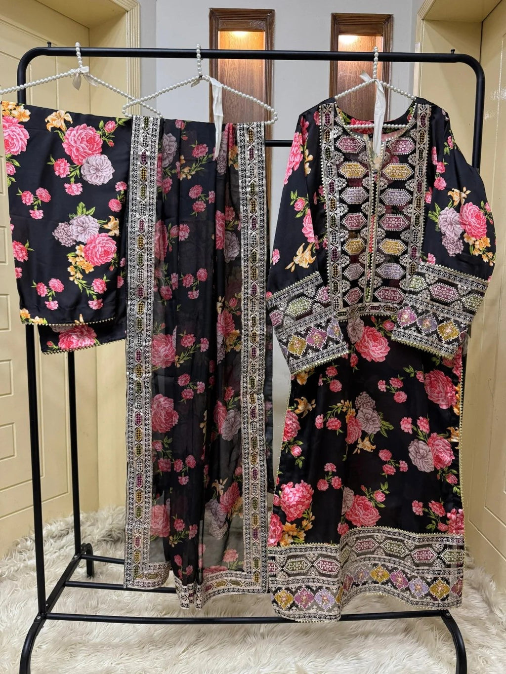 Women's Clothing Store