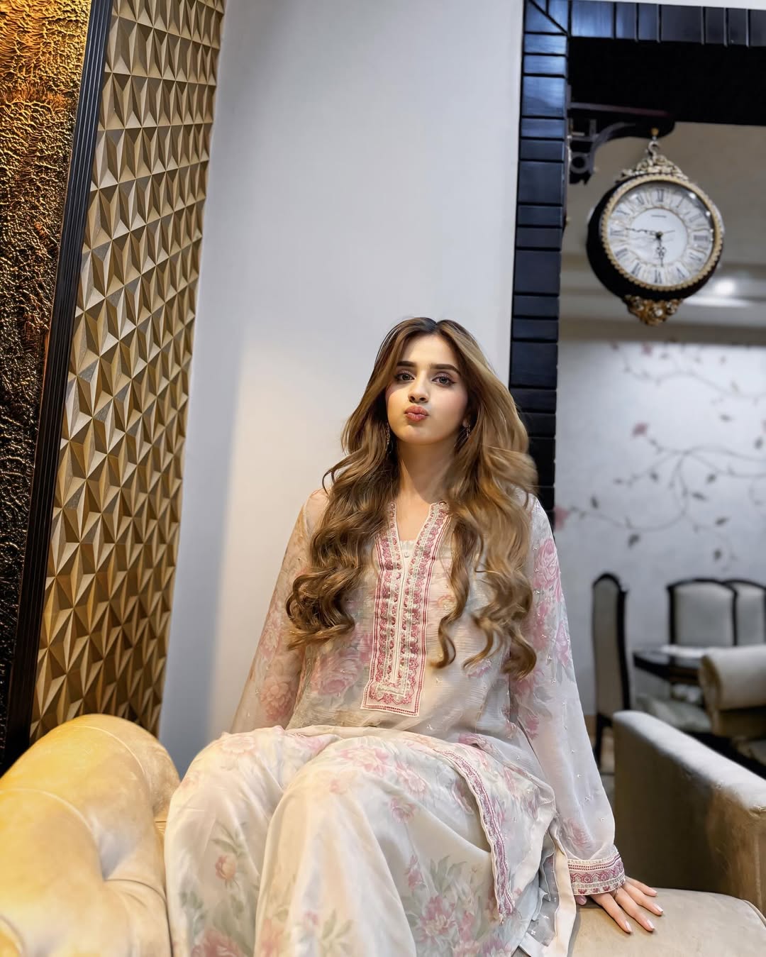 Women's Clothing Store