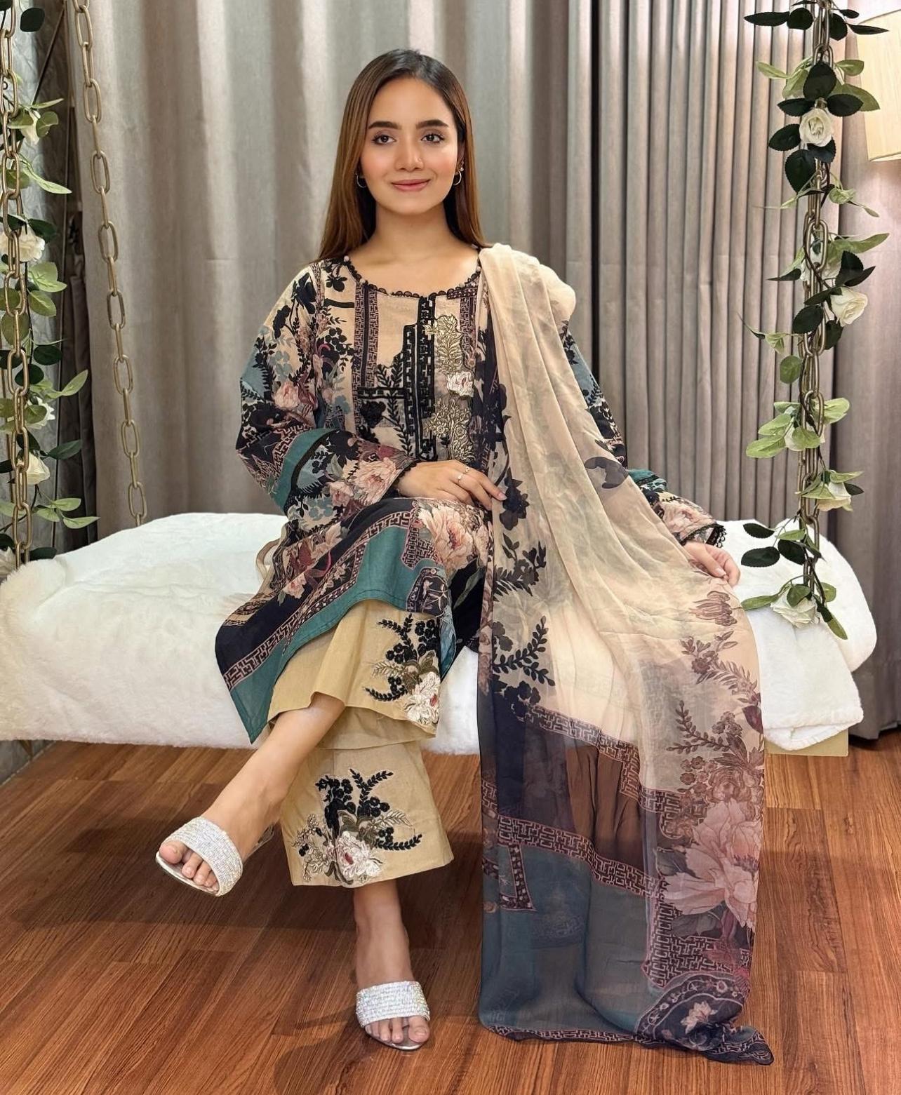 Women's Clothing Store