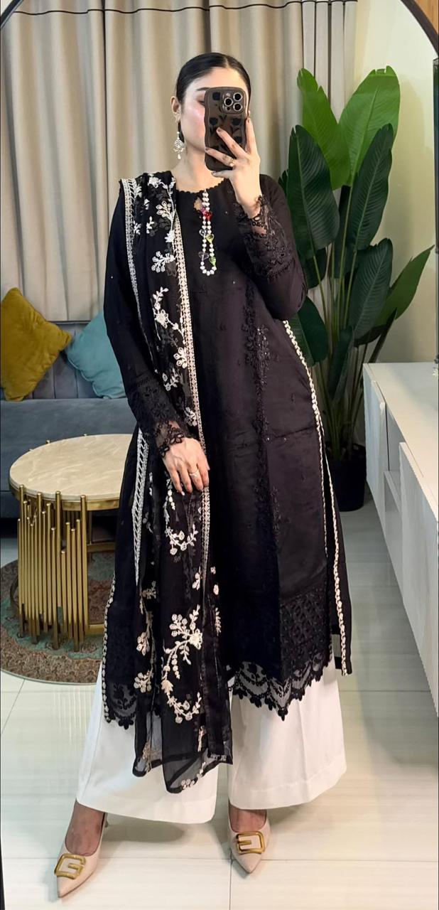 Women's Clothing Store