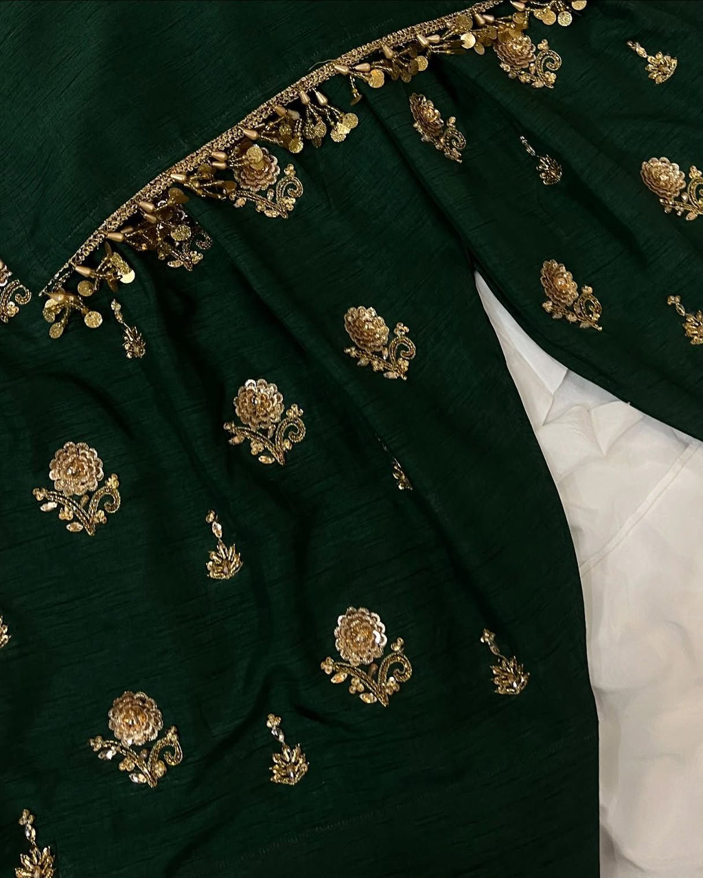 Zarqa Charm – Chinon Farshi Sequin Suit Set