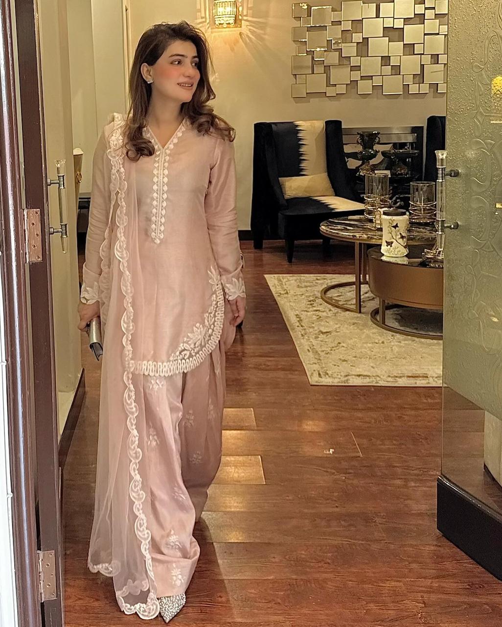 Women's Clothing Store