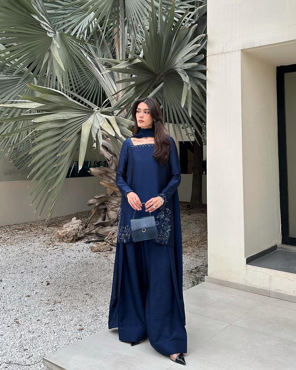 Women's Clothing Store