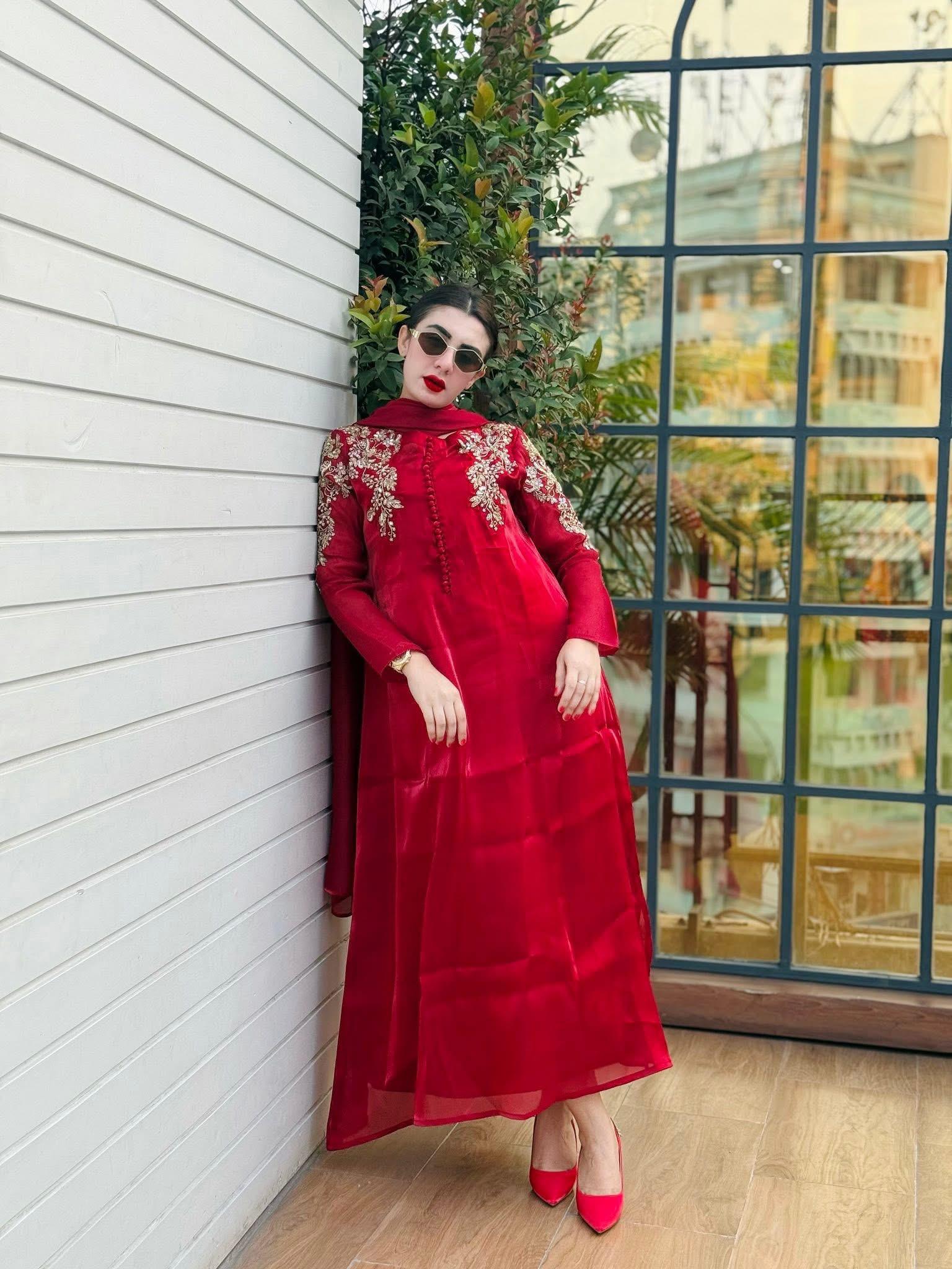 Ravisha – The Crimson Crown