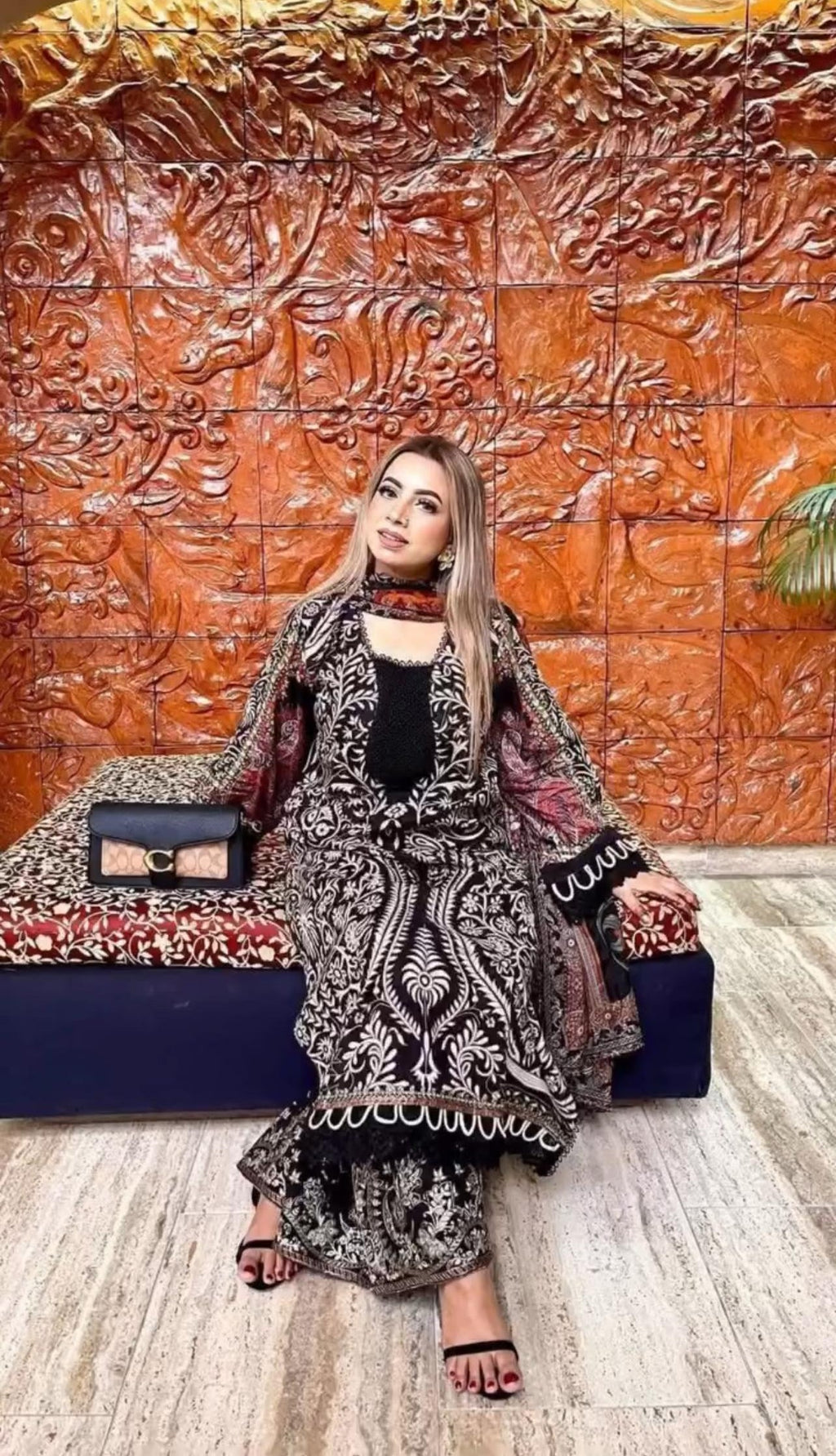 Women's Clothing Store