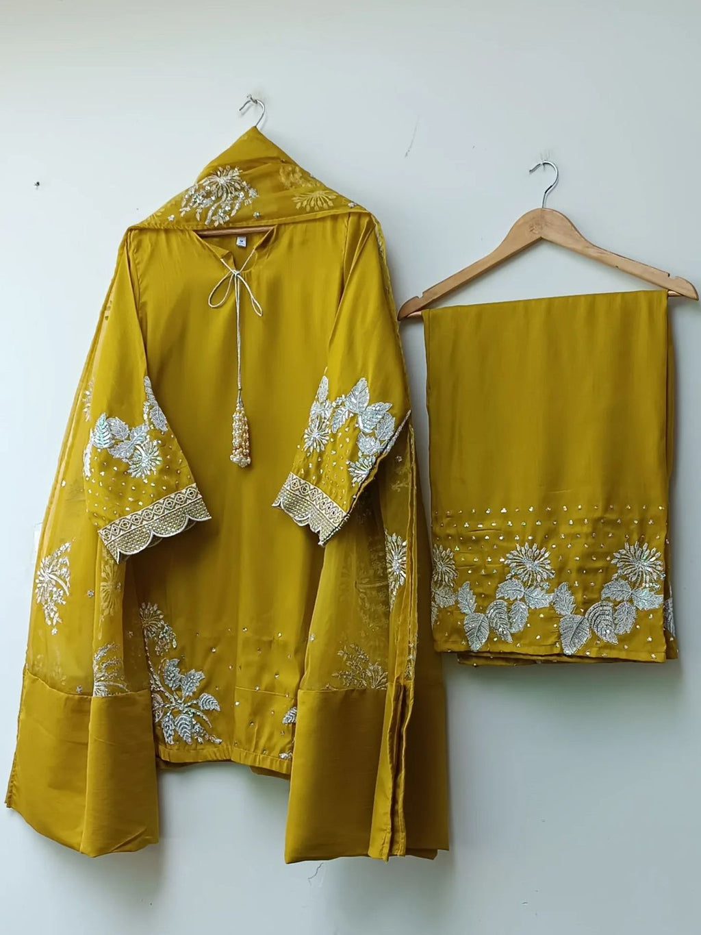 women's clothing store