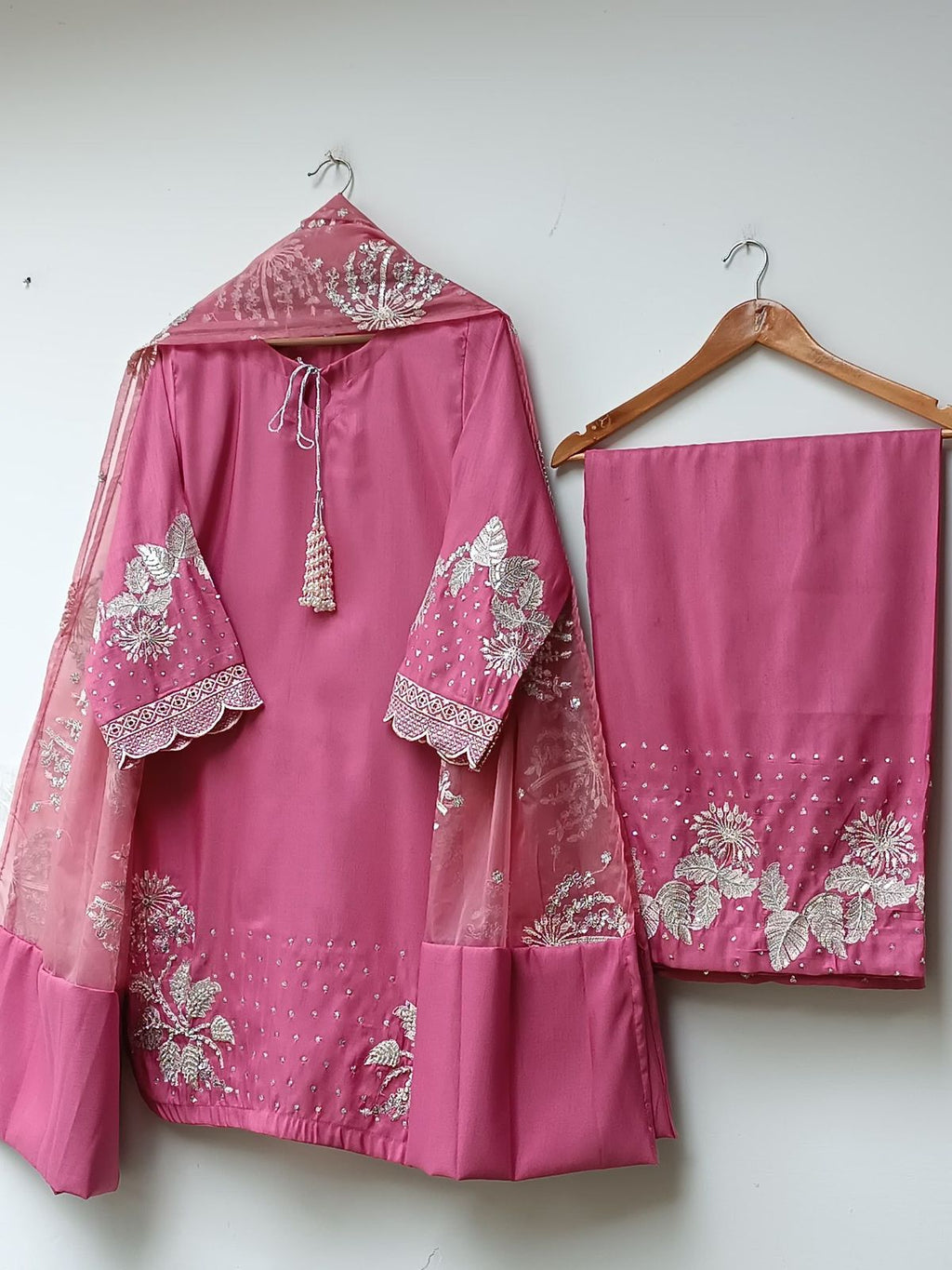 women's clothing store