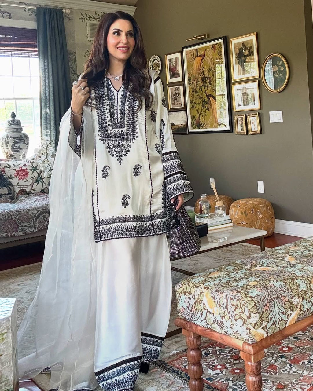 women's clothing store