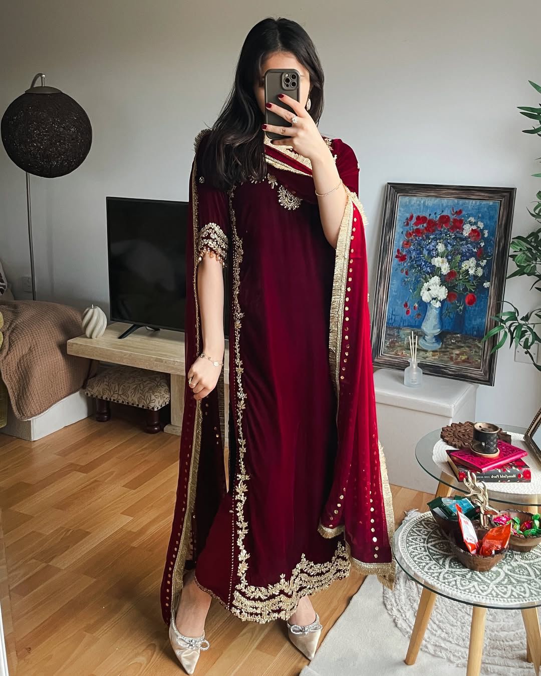 women's clothing store