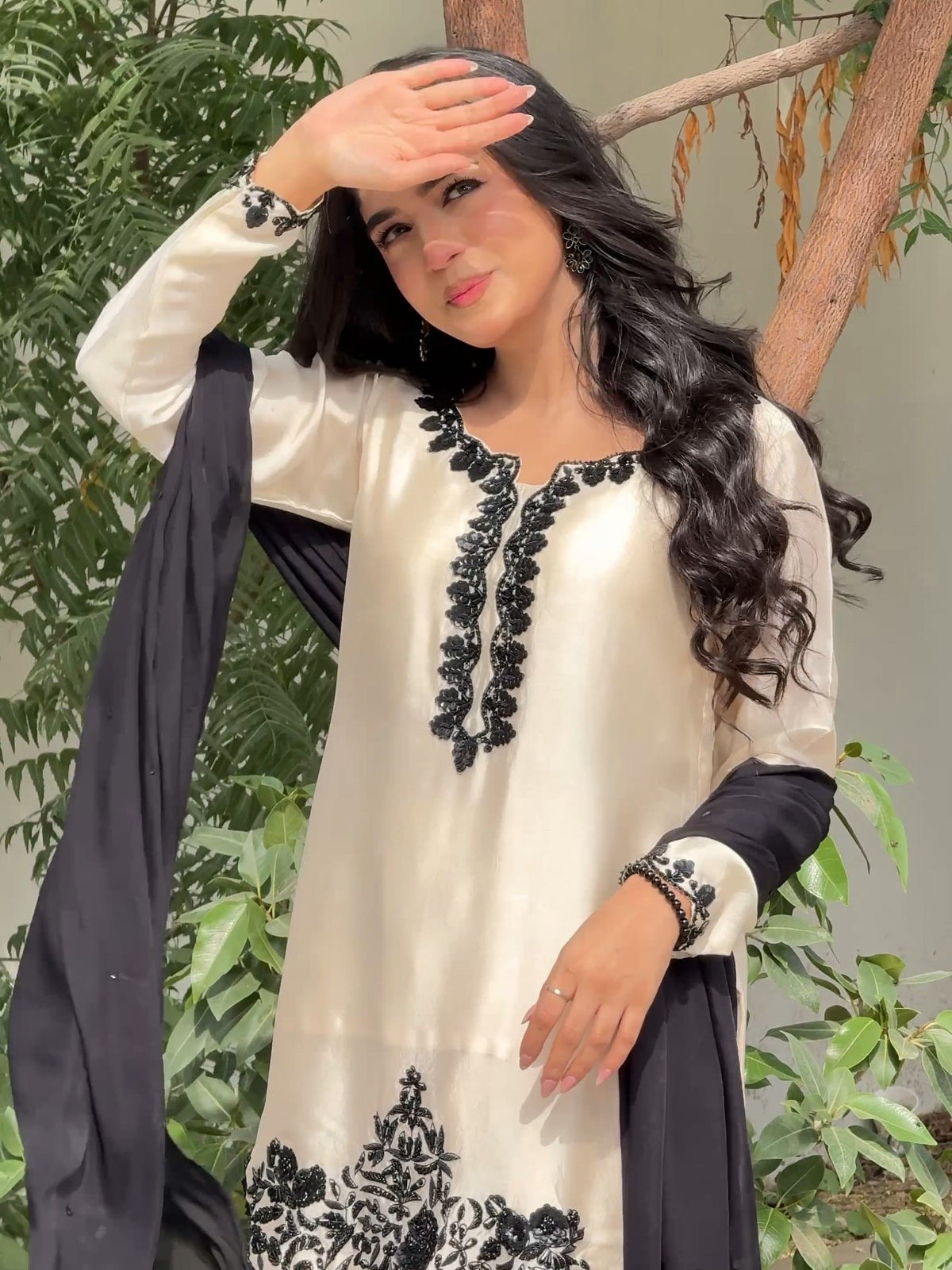Ivory French Crepe Embroidered Kurti Salwar Set with Navy Blue Chinon Dupatta