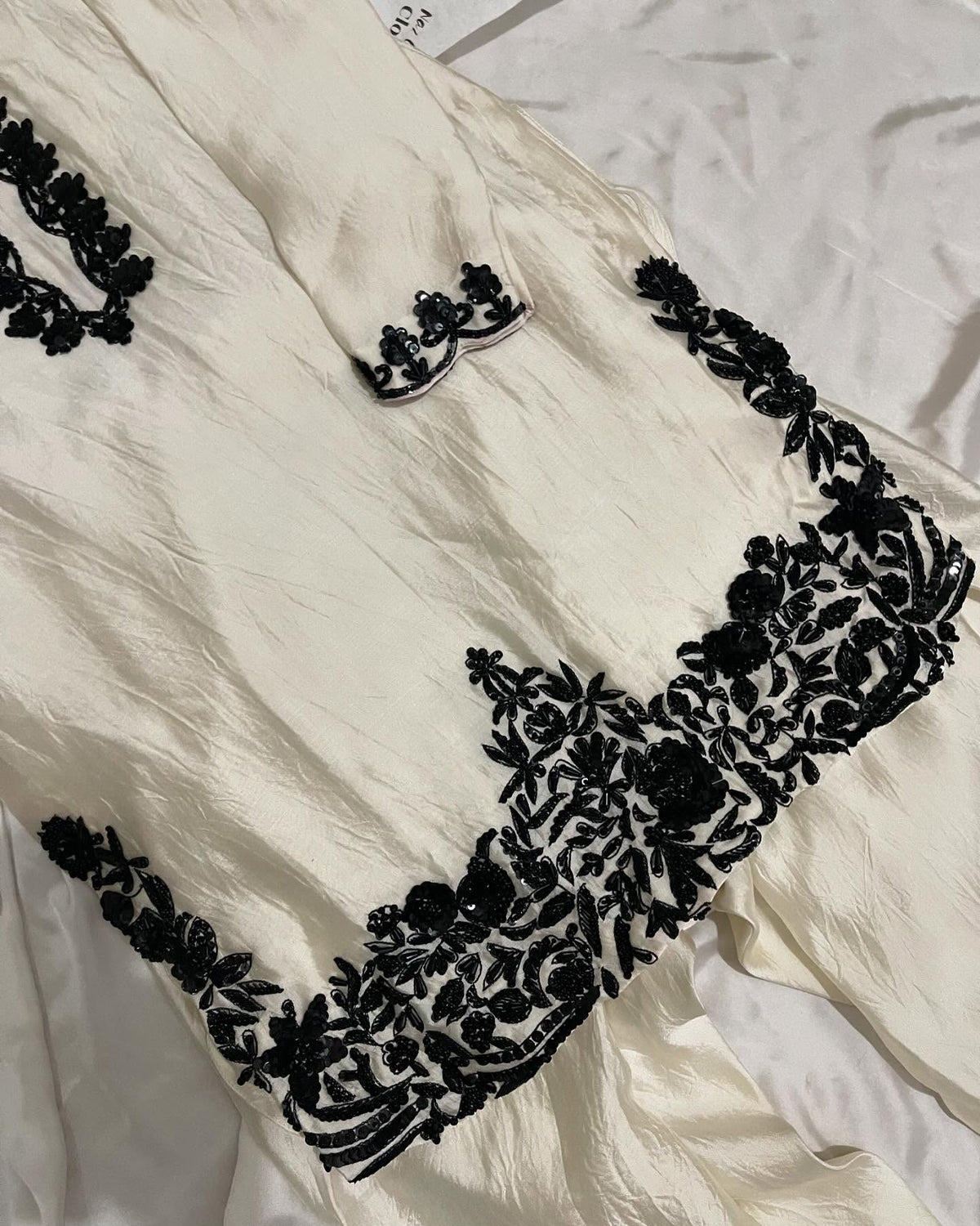 Ivory French Crepe Embroidered Kurti Salwar Set with Navy Blue Chinon Dupatta