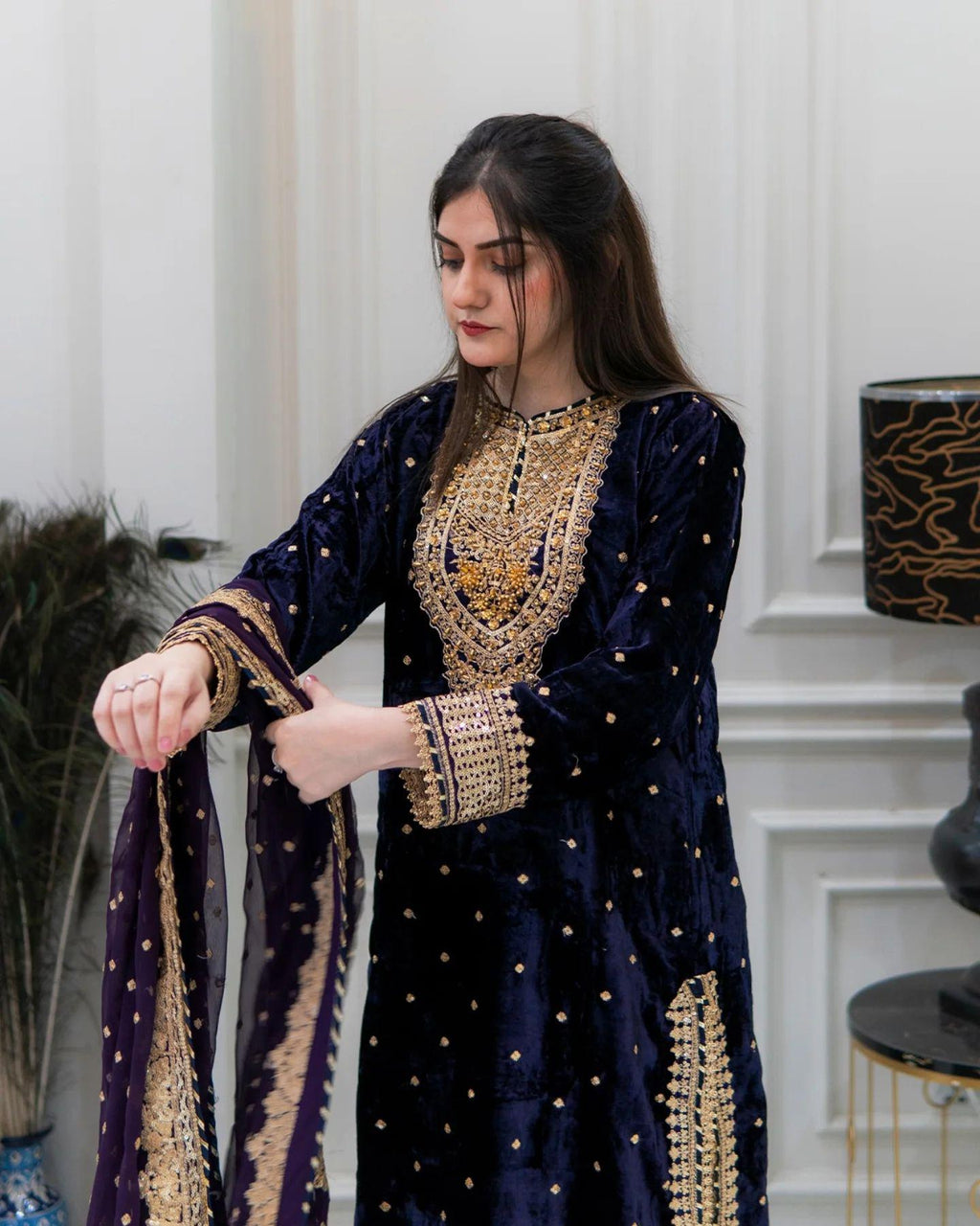 Evas Exclusive Designer Suit 2425