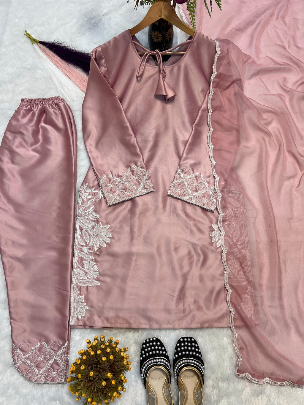 Women's Clothing Store