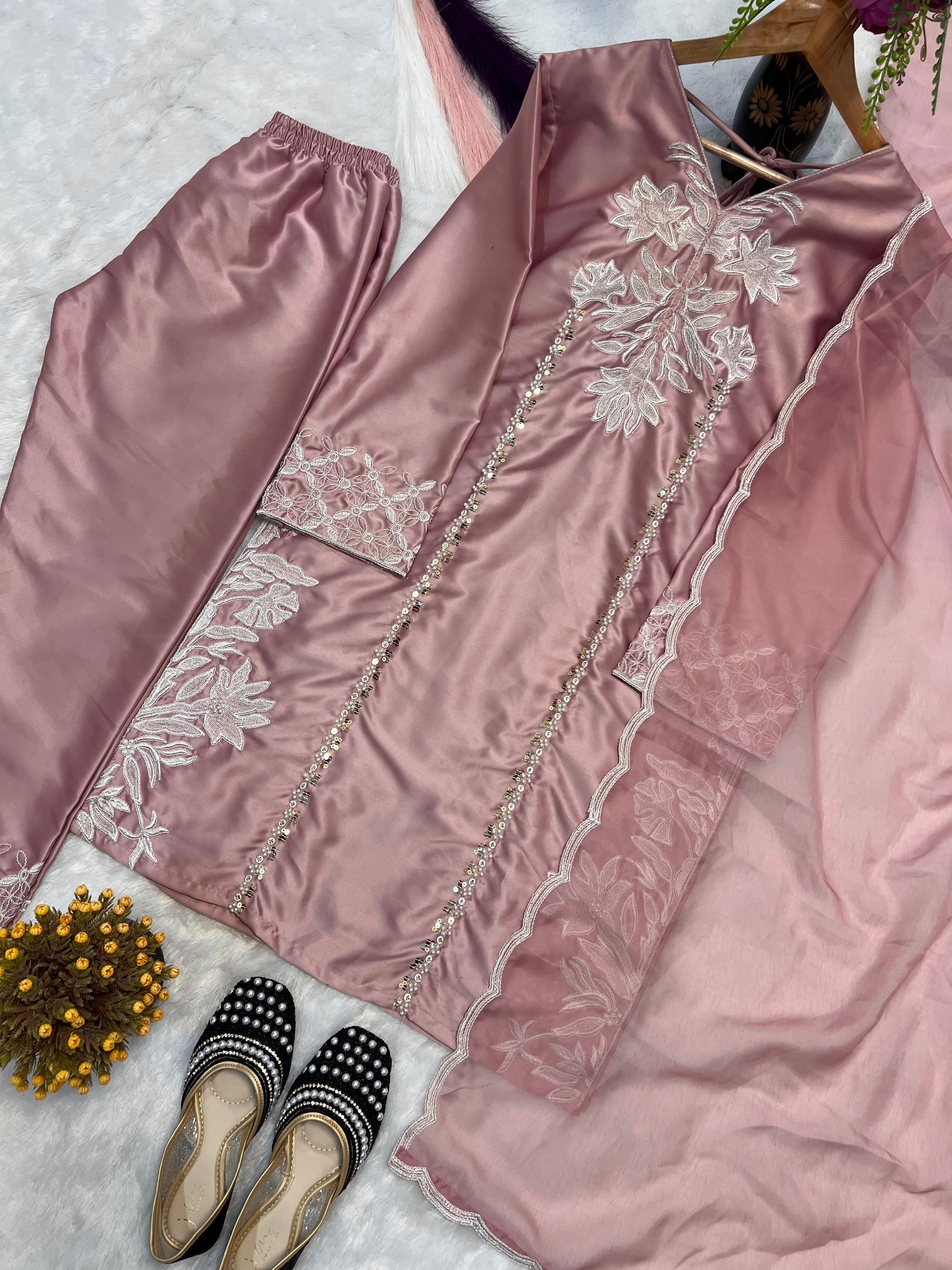 Women's Clothing Store