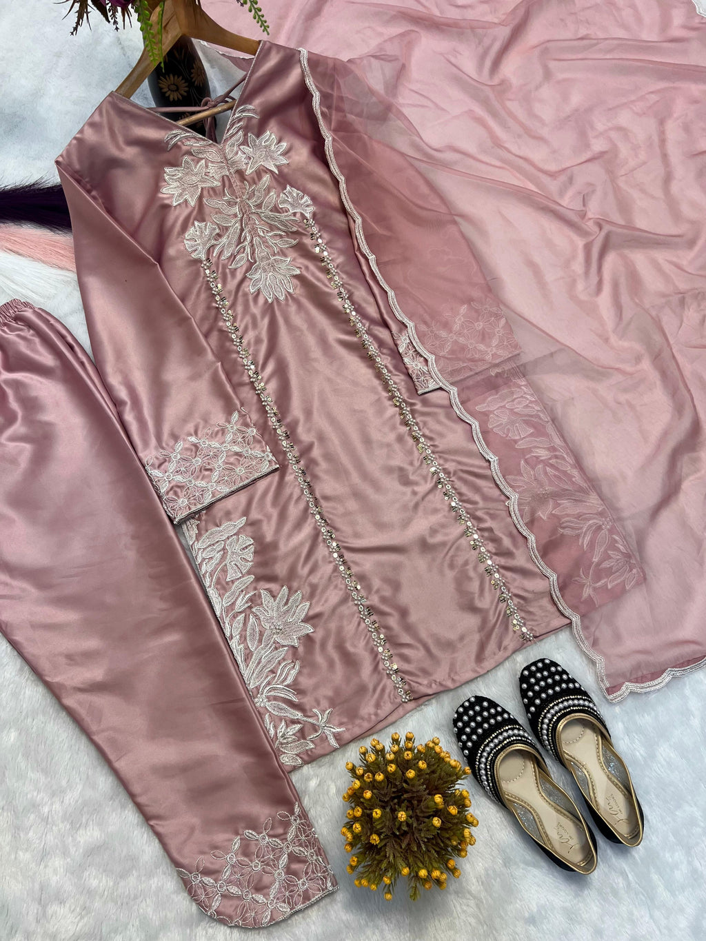 Women's Clothing Store