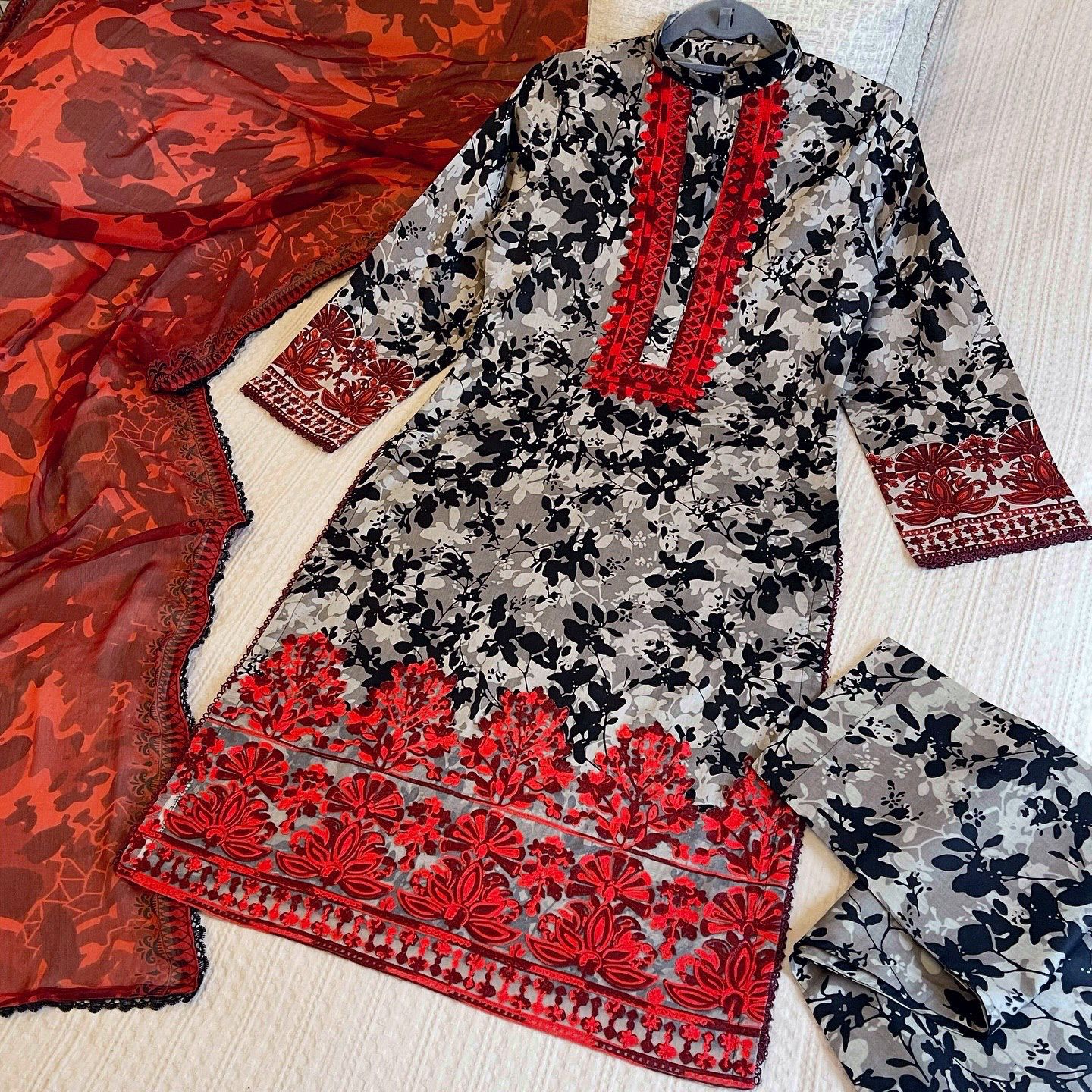 Women's Clothing Store