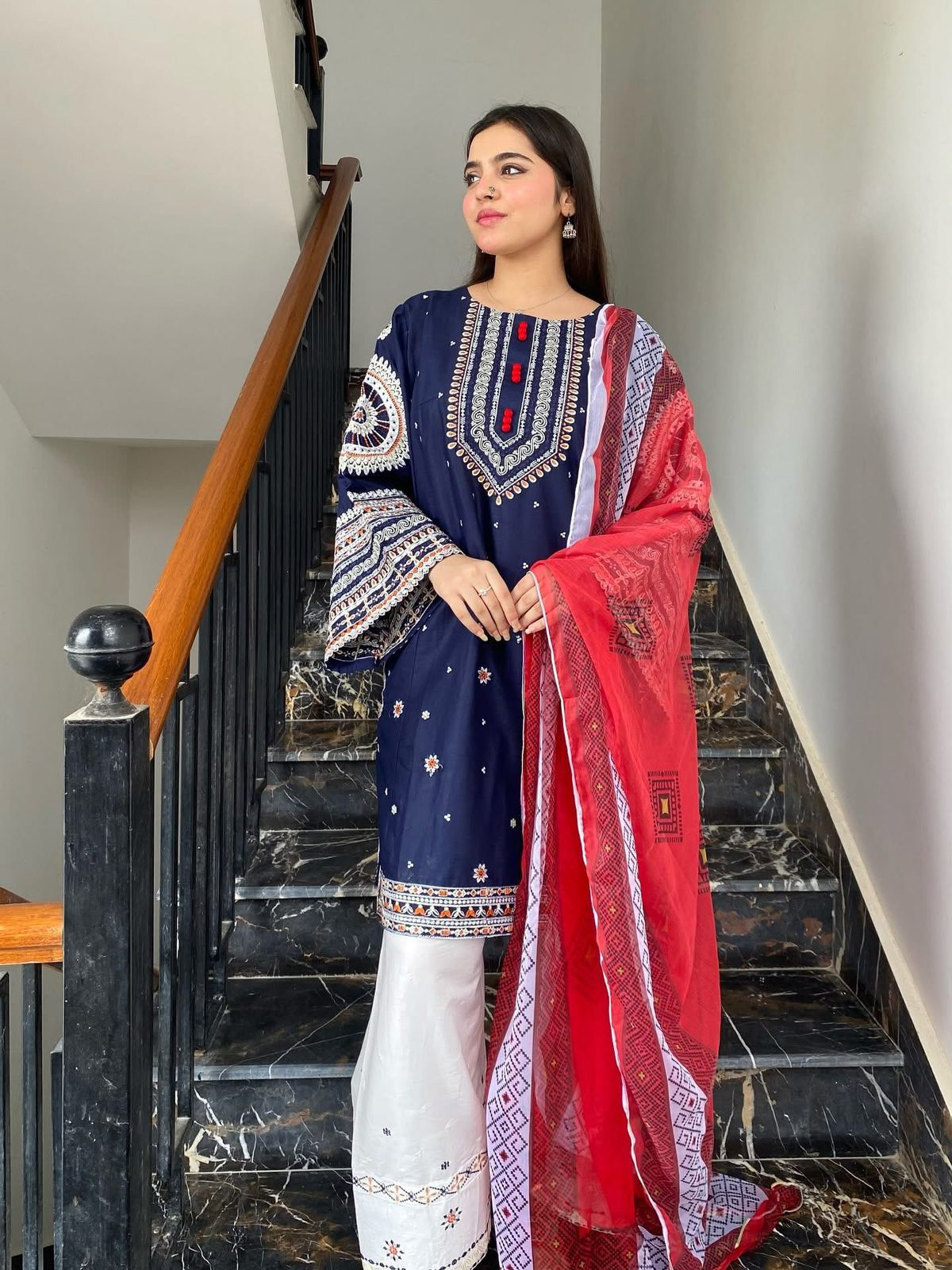 Women's Clothing Store