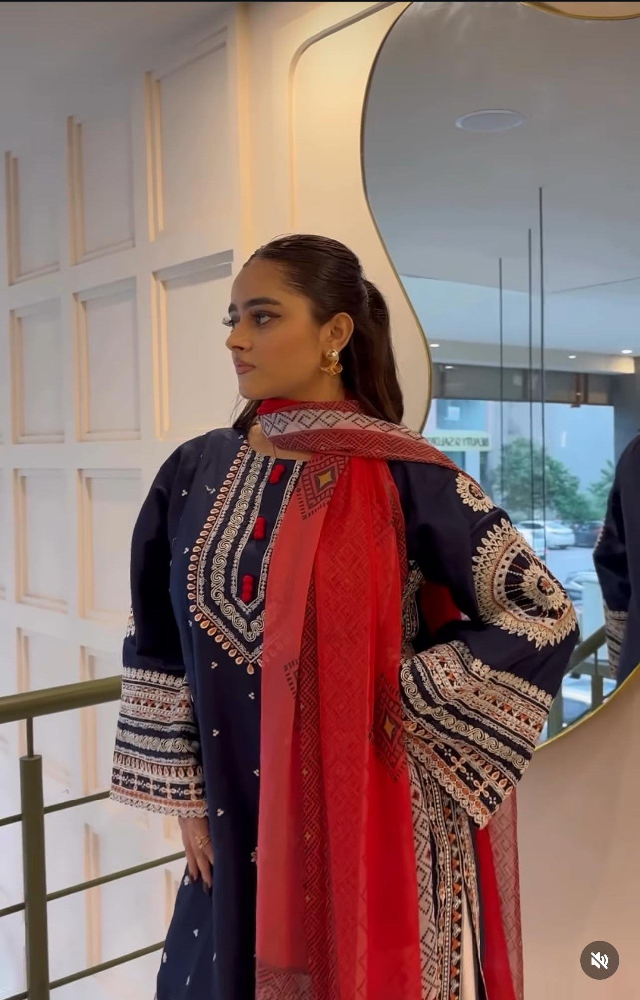 Women's Clothing Store