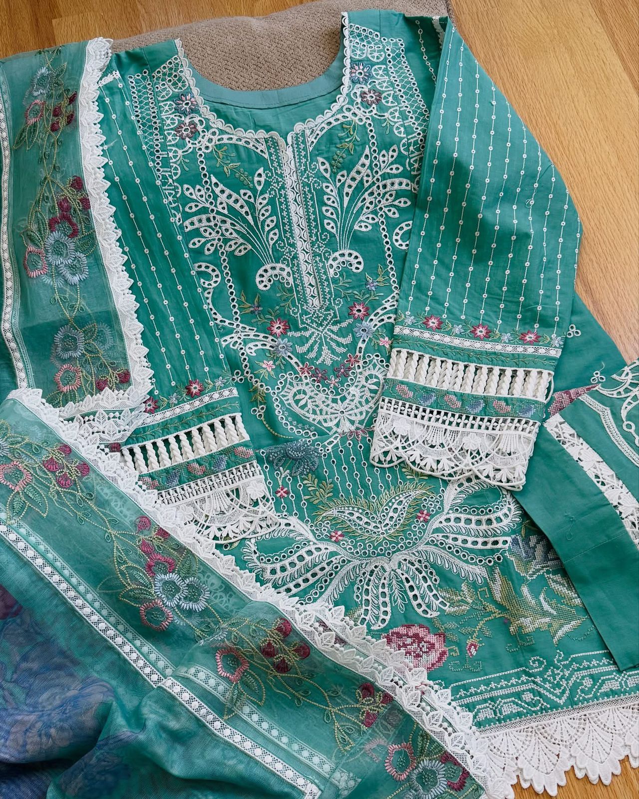 women's clothing store