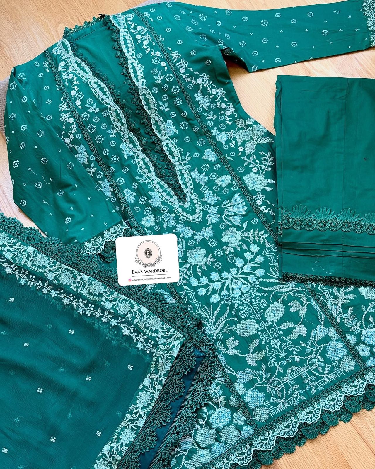 women's clothing store