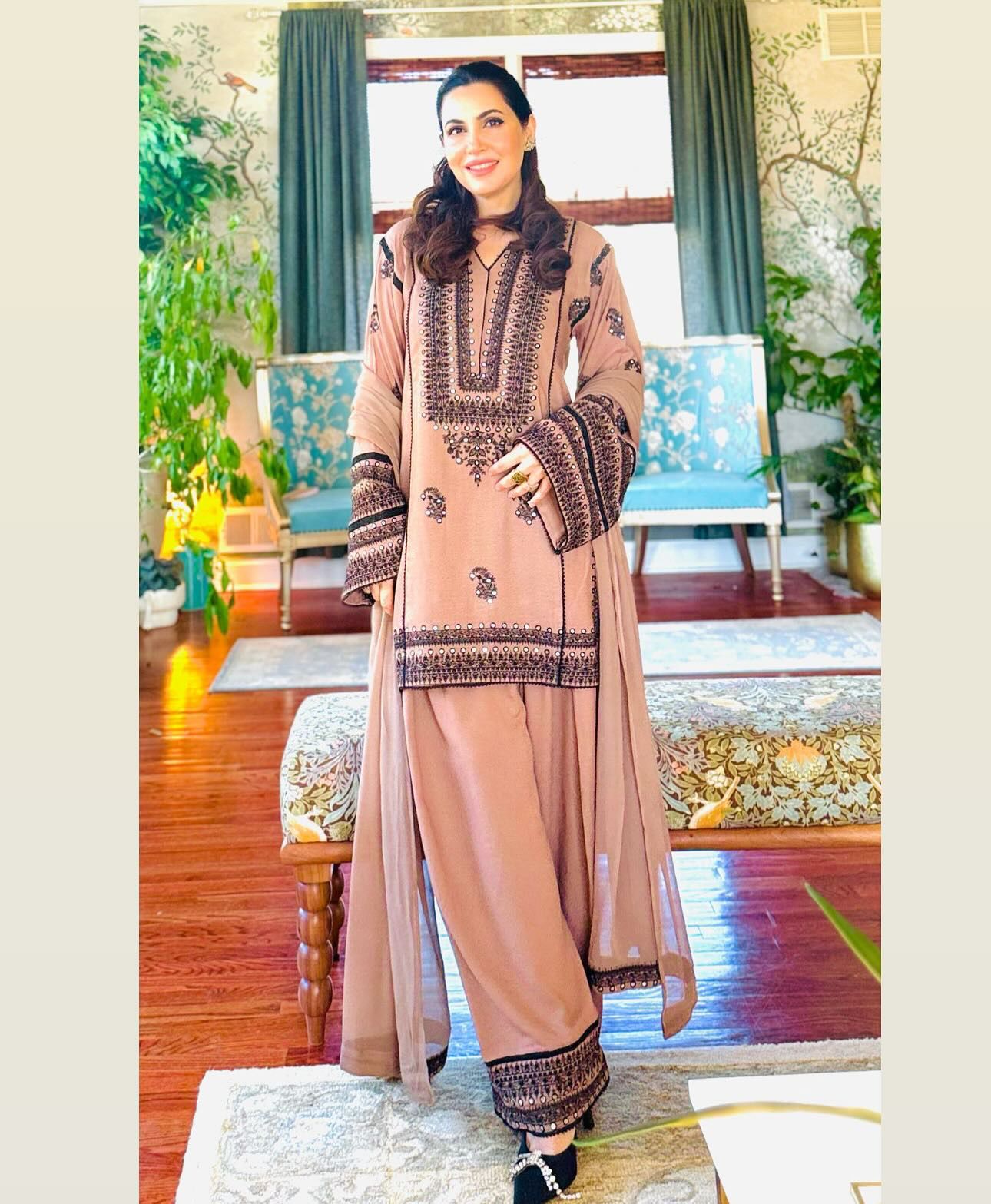 women's clothing store